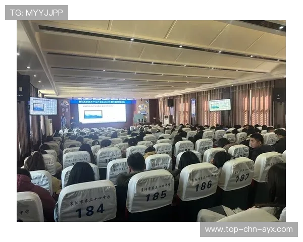 国际射箭混合双打赛开展学校教师培训班